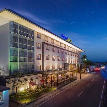 Kyriad Royal Seminyak  Ngoại thất bức ảnh