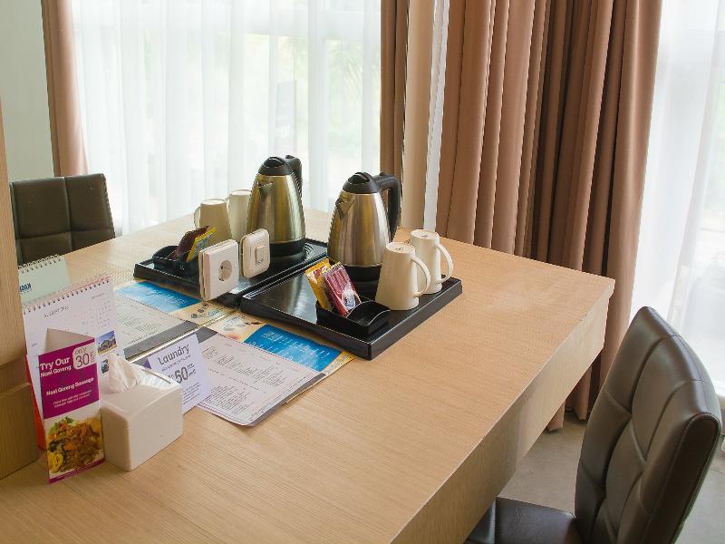 Kyriad Royal Seminyak  Ngoại thất bức ảnh