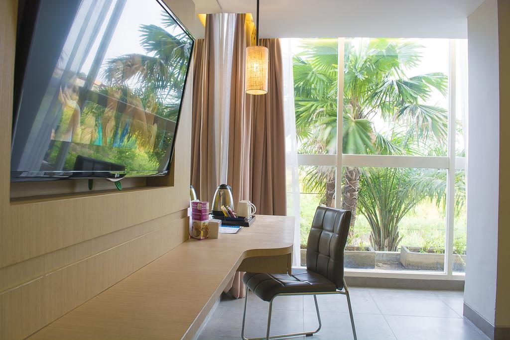 Kyriad Royal Seminyak  Phòng bức ảnh