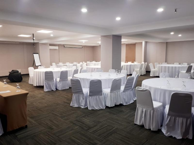 Kyriad Royal Seminyak  Ngoại thất bức ảnh